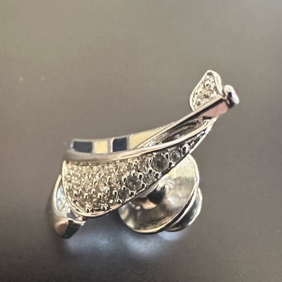 Vintage Swarovski Crystal Sailboat Pin Tie Tack Nautical Brooch - Picture 2 of 11